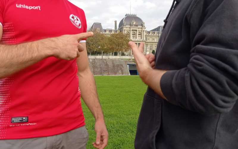 Satire à vue