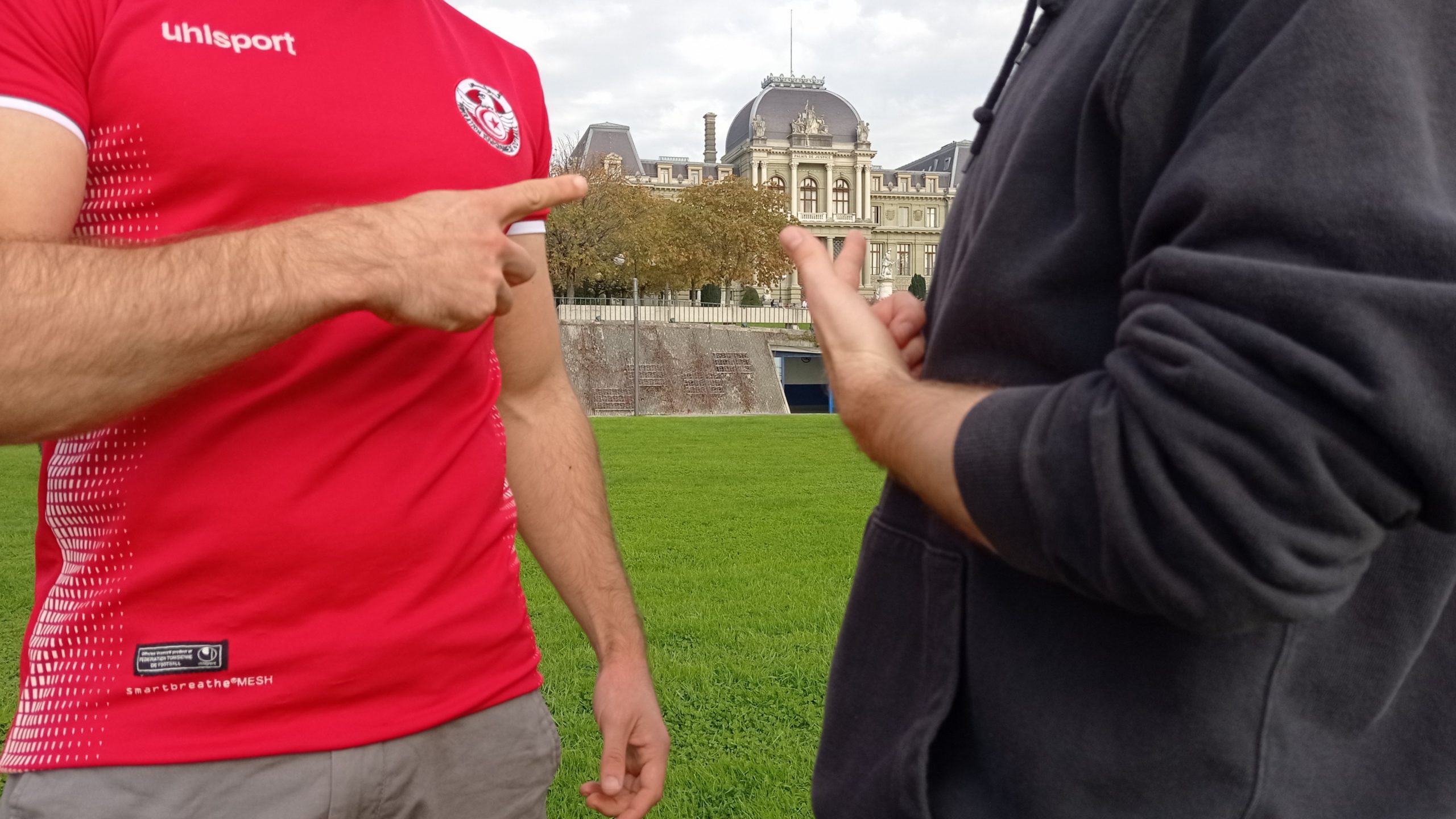 Satire à vue