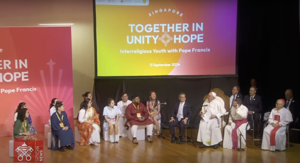 Le christianisme : une religion comme une autre ?