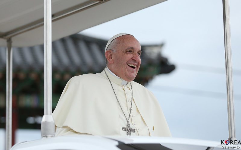 Le pape François : entre compassion et déclin de la transcendance 