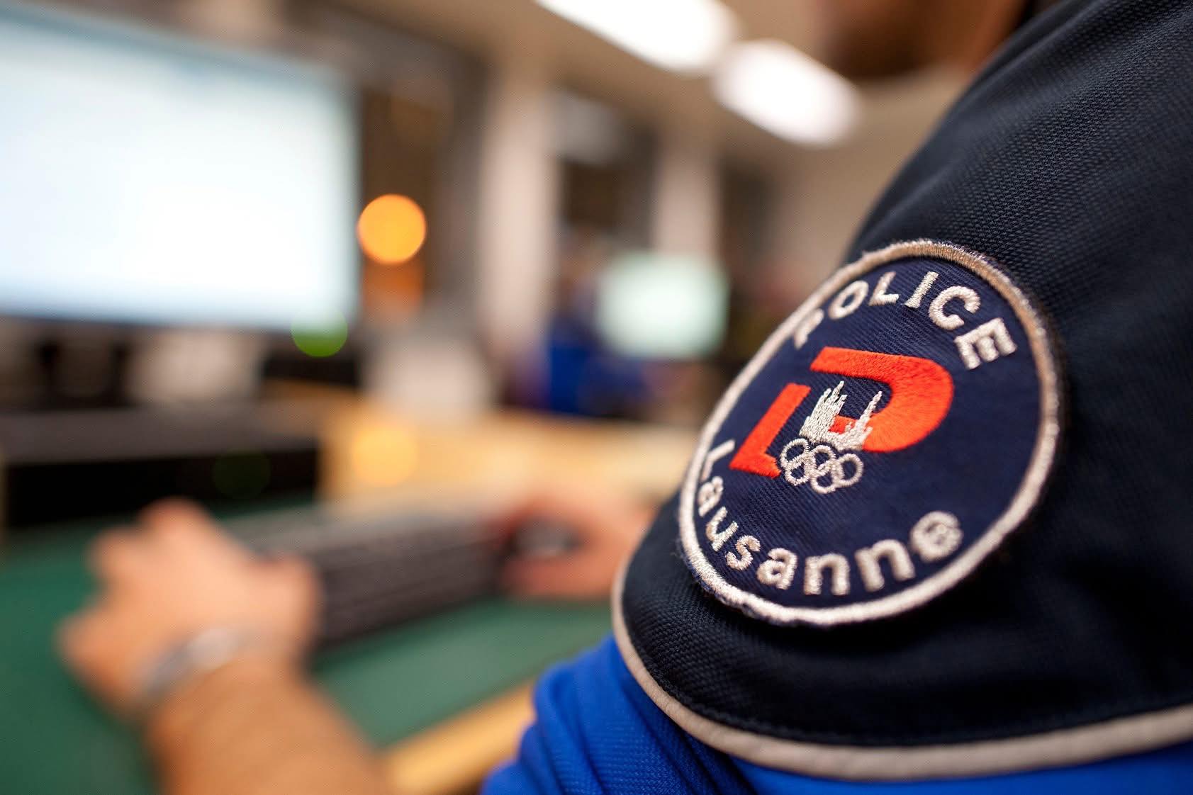 Crise à la police de Lausanne : les agents livrent leurs pistes