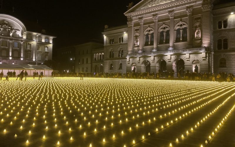 Un samedi soir sur la Place Fédérale, quelque part entre 11’439 et 11’454 IVG…
